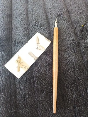 £4 • Buy Wooden Calligrapy Pen And Nibs