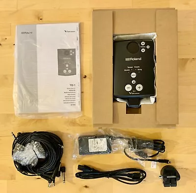 $119.99 • Buy NEW Roland TD-1 V-Drum Module With Cable Snake And Power Adapter - Machine Brain