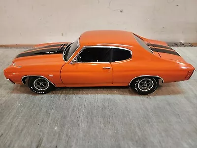 Acme: 1:18 1970 Chevelle 454 Ls6 In Orange - A1805502 - Roof Scratches - Read!!! • $104.95