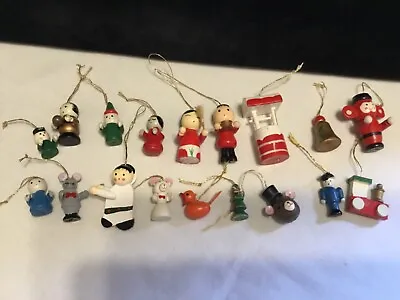 Lot Of  18 Asst. Vintage Mini / Miniature Wood Wooden Christmas Ornaments (ZZ75) • $11.39