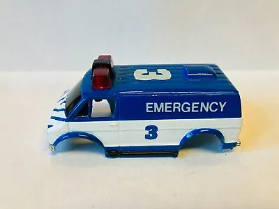 Tyco Emergency Van Body White / Blue #3 ~ Brand New ~ Complete ~ Perfect ~ • $14.99