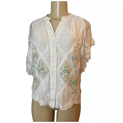 Sweet By Miss Me Womens Button Front Embroidered Floral Lace Top Size Medium • $19.50