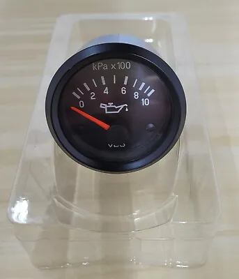 VDO 350 030 017 Oil Pressure Gauge 0/1000 KPa 12V 52mm 10-180 Ohms  NOS • $75