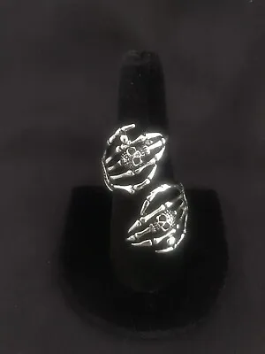 Skelton Hand Wrap Open  Unique Gift For Men Teen Jewelry Cosplay • $7