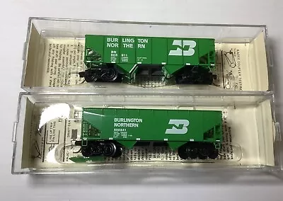 2 Micro Trains N Scale Burlington Northern Twin Bay Hoppers 56010 & 55090 • $39.95