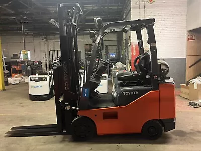 2015 4000 LB Toyota Forklift With SS And Triple Mast 4300 Hours Short Chassis • $13999