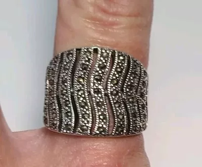 925 Sterling Silver Marcasite Ring Size 8 • $27