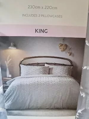 Tufted Duvet Cover Set King 3pcs Quilt Cover Set With Pillow Cases • £24.99