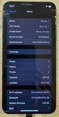 Apple IPhone XS Max - Unlocked - 256GB Space Grey 82% Battery Small Cracks • £120