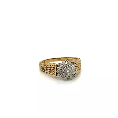 Diamond Cluster Ring Illusion Set0.25 Ct Diamonds Set 18 Ct Gold • $1064.38