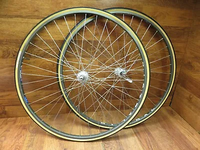 VINTAGE SUN MISTRAL 36H CAMPAGNOLO ENGLISH THREADED 700c CLINCHER WHEEL SET • $299.99