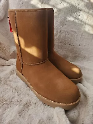 UGG Classic Zip Short Chestnut Suede Fur Boots Womens Size 8 • $85.99