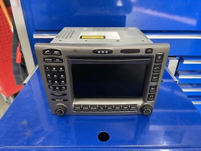 $300 • Buy Porsche Cayman OEM Radio (997.642.143.10, Model BE 6692).