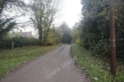 Photo 6x4 Track Past The Mound Hampstead Norreys Most Likely Services Som C2011 • £2