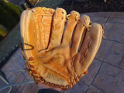 WILSON The A2000 XL Baseball Softball Glove Mitt Vintage RHT • $89.95