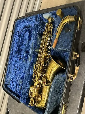 Vintage FRANK HOLTON & CO Saxophone Eb ALTO LOW PITCH 4 Digit Serial Very Old • $199