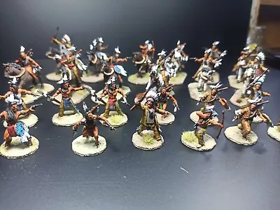 28mm SIOUX WARRIORS PAINTED • £44