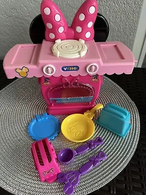 Minnie Mouse Stove Play Kit • $19