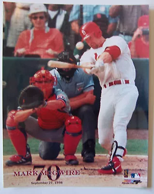 MARK MCGWIRE ST LOUIS CARDINALS 70th HR 8X10 PHOTO *LICENSED* • $12.95