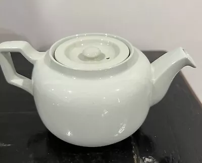 VINTAGE Johnson Bros ENGLAND Green Dawn 2 Cup TEAPOT  • $35