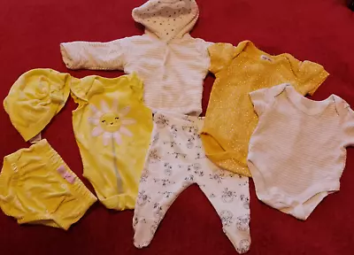 Bundle First Size Baby Clothes Age 0-3 Months • £4.50