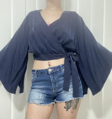 $26 • Buy Tigerlily Wrap Top Size 10