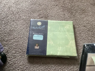 £7.50 • Buy Port Of Call Jeff Banks Pair Of Sienna Apple Green Patterned H/Wife Pillowcases