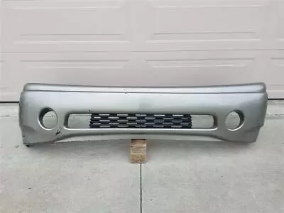 02 03 04 05 06 Gmc Yukon Denali Front Bumper Cover Oem  • $140