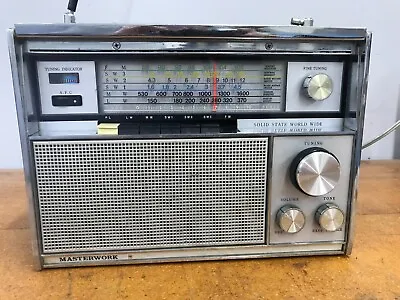 Vintage Masterwork M-2920 6 Band AM/FM/LW Shortwave All Transistor Radio • $29.95