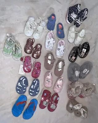 Huge 17x Baby Girls 0-6 Month And 12-18 Month New And Used Shoes Sandal Bundle • £5.99