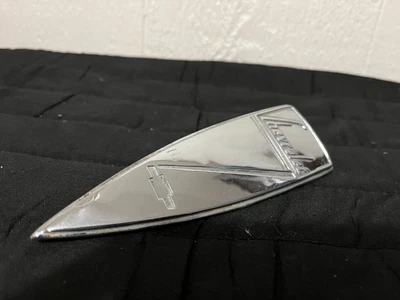 $35 • Buy 1938 Chevy Trunk Emblem Original Vintage Small Ding But Otherwise Very Nice!