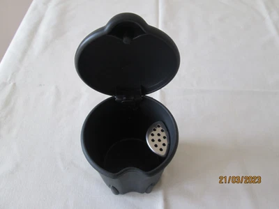 £1.50 • Buy Portable Ashtray With Lid For Car Outside Inside. Lot 1.