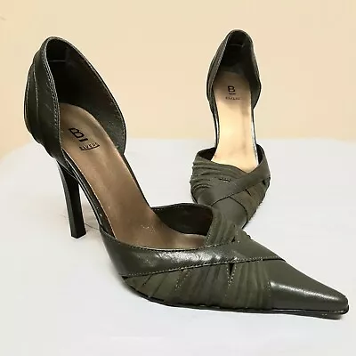 Bakers New Green Women's Pumps Size 5 M With 4 Inch Heels. • $17.99