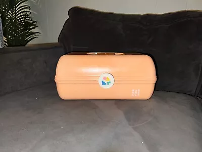 $6 • Buy Vintage Caboodles Makeup Case