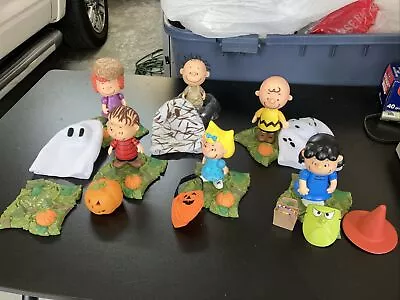 Vintage Memory Lane PEANUTS HALLOWEEN GREAT PUMPKIN 6 Figure Lot 2002 Stands • $99