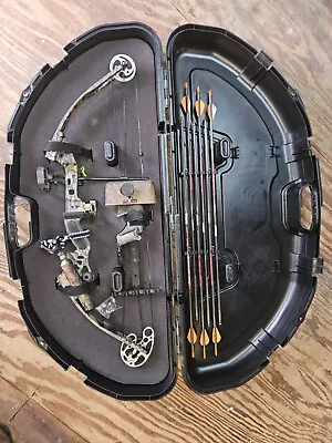Martin Compound Bow Right Hand With Case And Trigger • $75