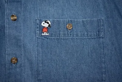 Snoopy & Friends Mens Denim Shirt Embroidered Joe Cool Cotton Peanuts 15.5 32/33 • $24