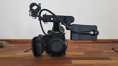 Canon EOS C200 Documentary Cinema Camera 4K Bundle • £2500