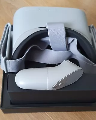 Oculus Go 64 GB Standalone Virtual Reality Headset Comes With Sturdy Storage Box • £58.95