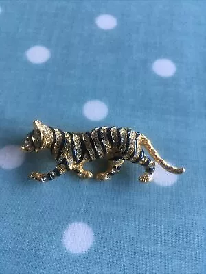 Cabouchon Gold Tone Siberian Tiger Brooch With Diamanté Stones Costume Jewellery • £6