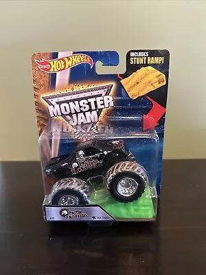 Hot Wheels Monster Jam Truck Metal Mulisha W/ STUNT RAMP • $8.99