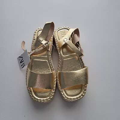 Zara Women Metallic Gold Espadrille Platform Sandals Size EU 39/ US 6 • $29.99