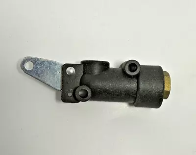 Air Horn Valve Fits International Mack & Volvo • $17.95