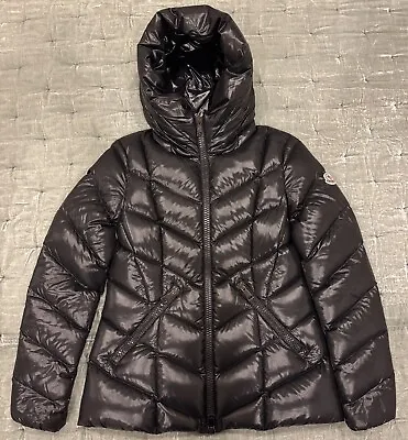 Moncler Women’s Black Down Puffer Jacket Size 3 100% Authentic • $795