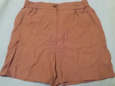 Ladies Tan Summer Shorts Size 12 New. • £1.25