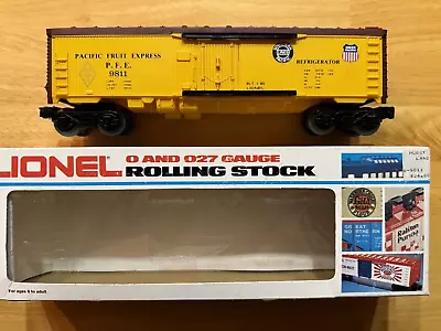 Lionel 6-9811 O Gauge SP/UP FARR Pacific Fruit Express Reefer Car #9811 LN • $15