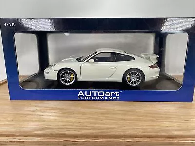 1/18 AUTOart 2007 Porsche 911 (997) GT3 White Part # 77998 ! • $24.50