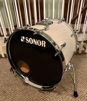 $599 • Buy Sonor Phonic Plus 22X18 Bass Drum *Beautiful*