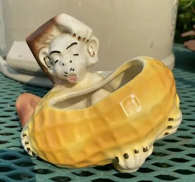 Vintage Monkey Planter Holding Peanut Gold Trim Shawnee? McCoy? • $19.95