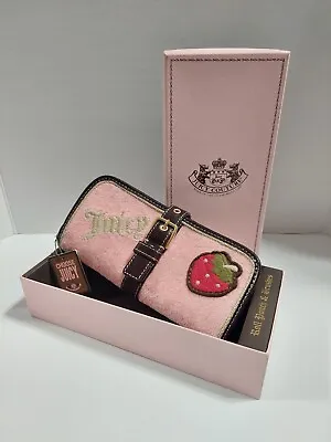 NWT Vintage JUICY COUTURE Strawberry Y2K Makeup Cosmetic Brush Case Bag RARE 8  • $169